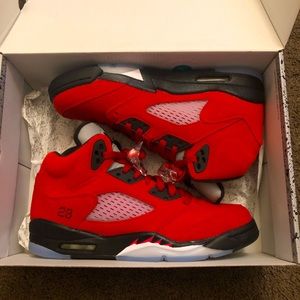 Jordan 5 Raging Bull Kids 6y 🔥🔥🔥🔥
